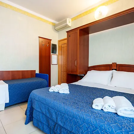 ホテル Rex リミニ