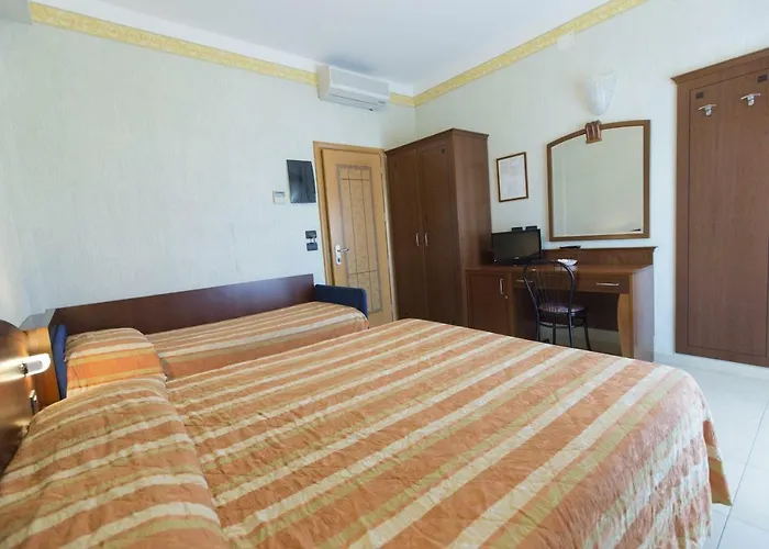 Rex Hotel